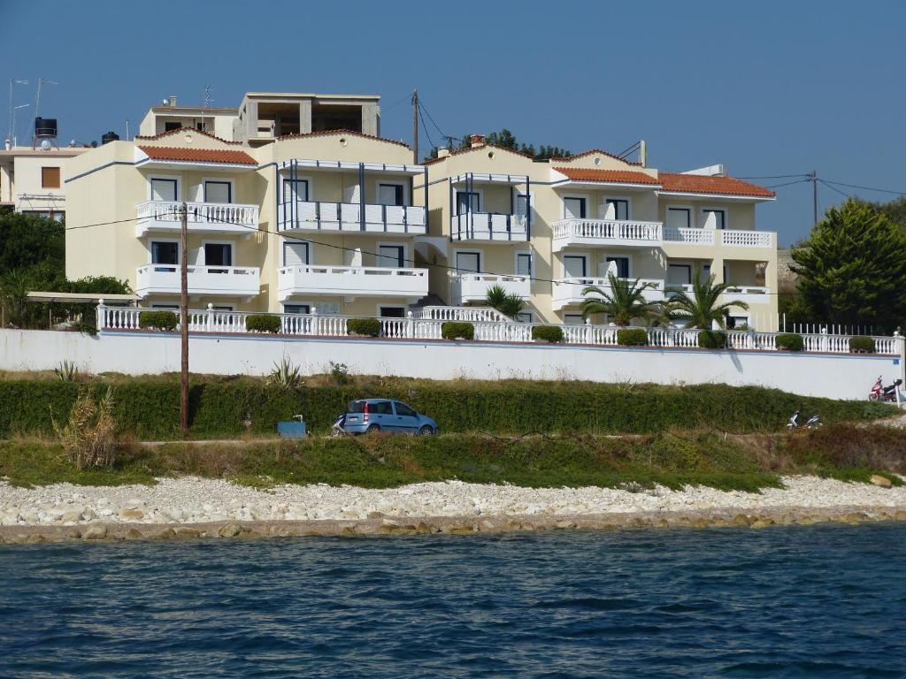 Ostria Seaside Studios&Apartments Katarráktis Exterior foto